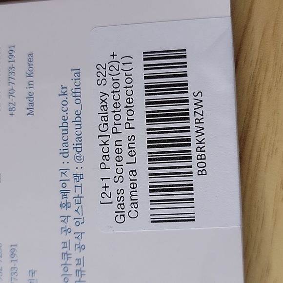 Galaxy s22 screen protector - Picture 2 of 2